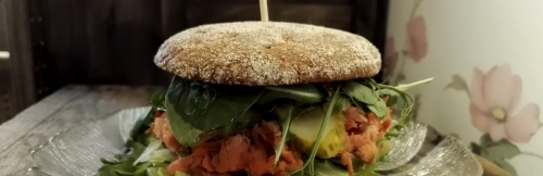 Runda-Munken-Kahvila-Konditoria-Café-sämpylä-tuotteet